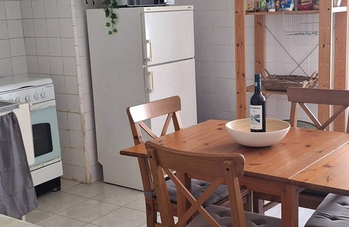Trafaria Villa | Casa Ferry Holiday House Lisbon 15min & Beach 8min