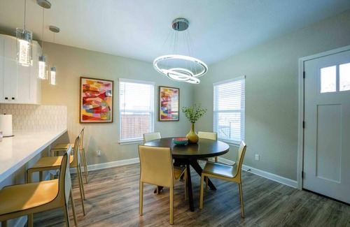 Near East Side Villa | Casa Fiesta-2bed/2bath 1100 sq ft urban stunner