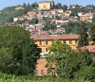 Canelli Apartment | Casa Finestre Bianche