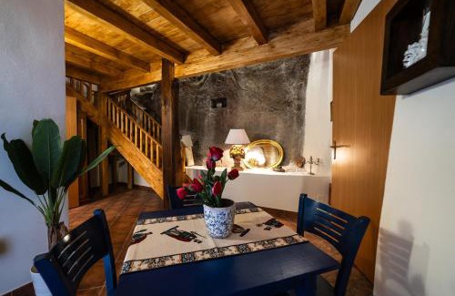 Rovittello House | Casa Fiore del Borgo