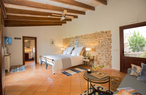 Maria de la Salut Hotel | Casa Font I Roig