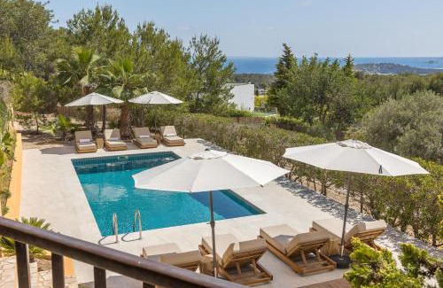 Can Pep Simo House | Casa Four charming Ibiza villa with sea view!