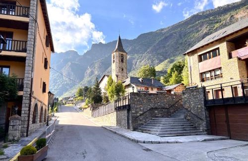 Espot House | Casa Franch - L'Amfitriona