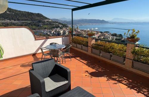 Raito House | Casa Gabriella - Amalfi Coast - Free Parking - Full Sea View