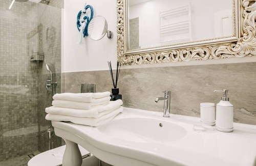 Historic Center Bed & Breakfast | Casa Gallo-Adults Only Sibiu