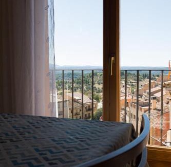 Horta de Sant Joan Apartment | Casa Garí