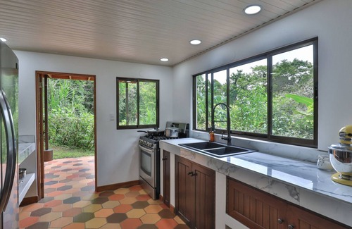 Baru House | Casa Gardenia Mabuhay - A Boutique Jungle Home