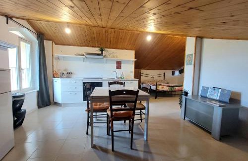 San Nicolo a Tordino Apartment | Casa Gialla - Holiday & Business