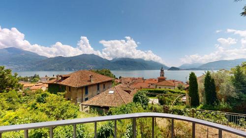 Menaggio Apartment | Casa Giorgio Luxury apartment with Stunning View