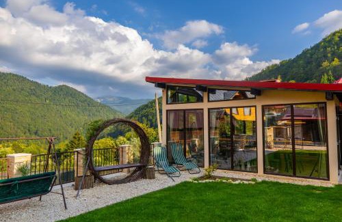 Dambovicioara Villa | Casa Giuvala by BNZ