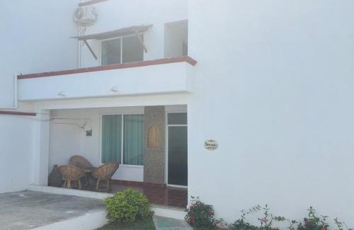 Los Tamarindos House | Casa Godmar with Starlink