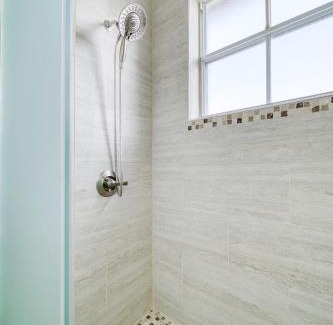 Ludlam House | Casa grande con piscina-Palmetto Eliptic Miami-
