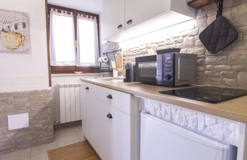 Palazzo Apartment | Casa Graziella Piccolo Pied à terre nel Castello di Palazzo d'Assisi