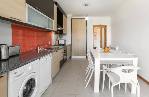 Nazare Apartment | Casa Green Hill - Pool & sea view