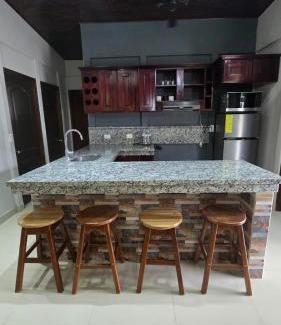 Puerto Jimenez House | Casa Hellen