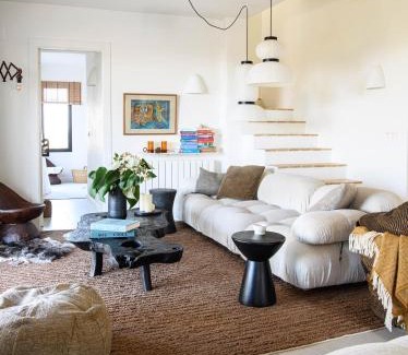 Cap de la Nau House | Casa Henrietta