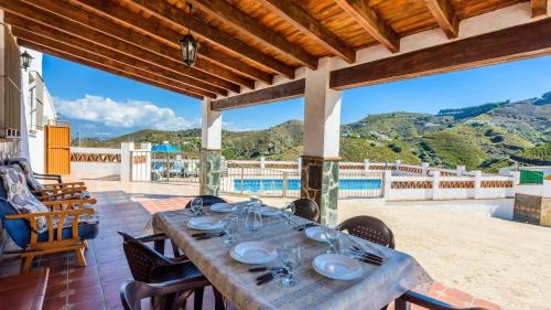 El Borge Villa | Casa Herrero El Borge by Ruralidays