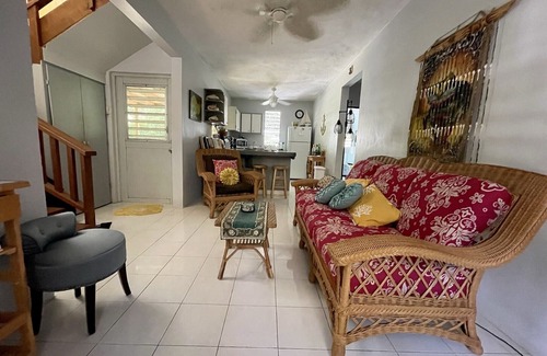 Culebra Pueblo House | Casa Hibiscus-Vacation Rental Home in Culebra, Puerto Rico