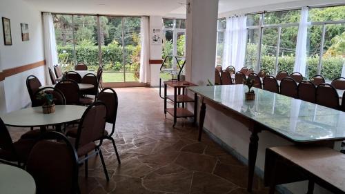 Moura Brasil Apartment | Casa Histórica 20 pessoas Piscina e Café da Manhã