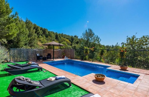 Alozaina Villa | Casa Hornillos Alozaina by Ruralidays