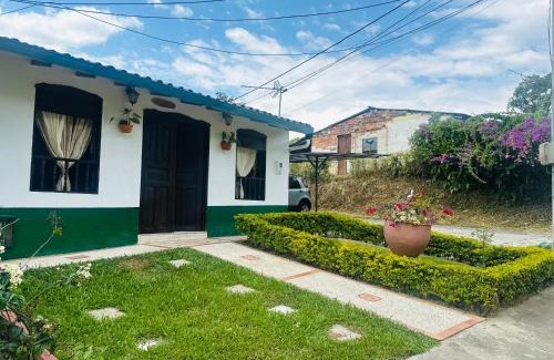 Guadalupe House | Casa Hotel Camino Real