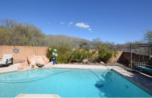 Bear Creek Ranch House | Casa Huajillo Backyard Oasis