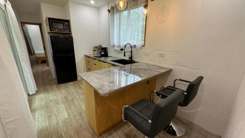 Rio Seco House | Casa Iguana - Beach Walk Bungalows