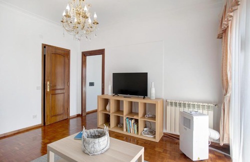 Nossa Senhora do Populo House | Casa Imaginário Com Serenidade