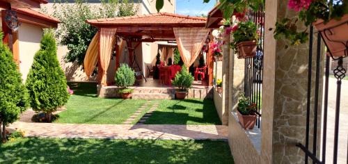Constanta County House | Casa Iris Navodari