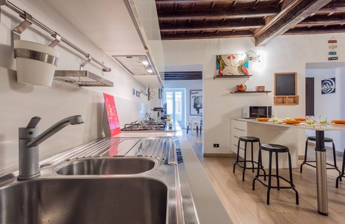 Historic Centre Apartment | Casa IV Marzo al Quadrilatero by Wonderful Italy