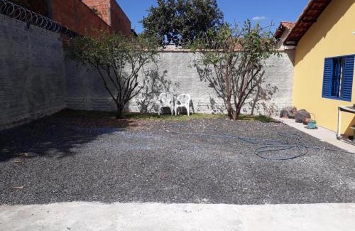 Sao Joao Batista do Gloria House | Casa Jardim das Acácias - São João Batista do Glória