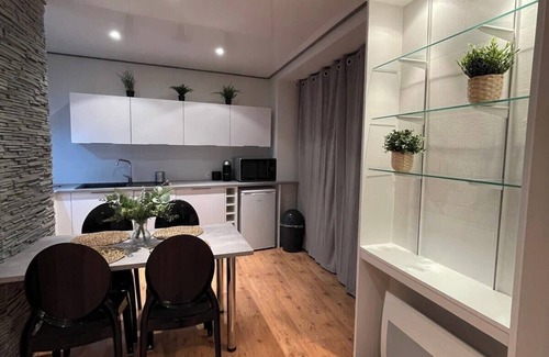 Brive-la-Gaillarde Apartment | Casa Jaubertie -Cosy & Chaleureux T2 -Hyper centre