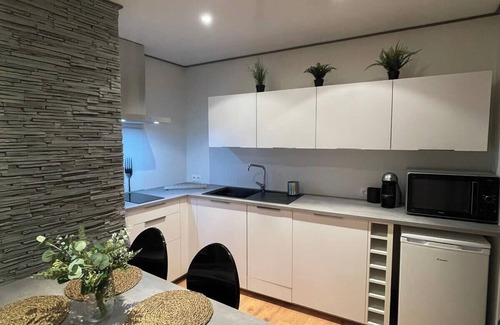 Brive-la-Gaillarde Apartment | Casa Jaubertie -Cosy & Chaleureux T2 -Hyper centre