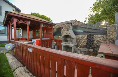 Navodari House | Casa Kevin