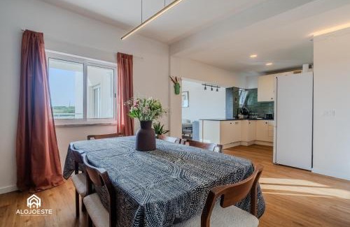 Sao Pedro da Cadeira Apartment | Casa Ki-Sé - Stylish Oceanview Stay - Garden - AC