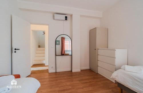 Sao Pedro da Cadeira Apartment | Casa Ki-Sé - Stylish Oceanview Stay - Garden - AC