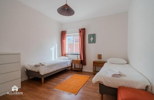 Sao Pedro da Cadeira Apartment | Casa Ki-Sé - Stylish Oceanview Stay - Garden - AC