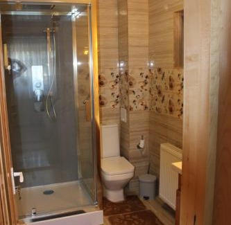 Rasnov Villa | Casa la grig