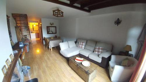 Areu Apartment | Casa La Pica Duplex de 90m2 con salida a jardín
