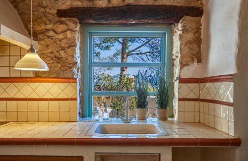 Canyelles House | Casa La Premsa at Masia Nur Sitges, Adults only