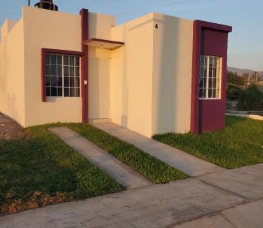 Tecoman House | Casa las Palmas