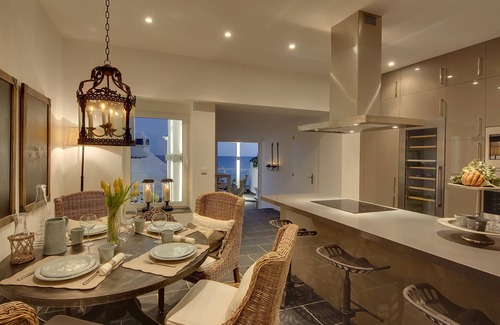 Peneco Beach House | Casa Latino - Luxury & Charming Villa Oceanfront