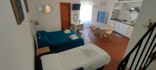 Lipari Historic Centre House | Casa Lavinia - open space con terrazza privata