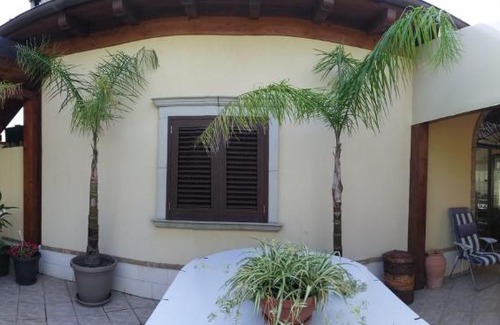 Santa Teresa di Riva Apartment | Casa Le Fresie
