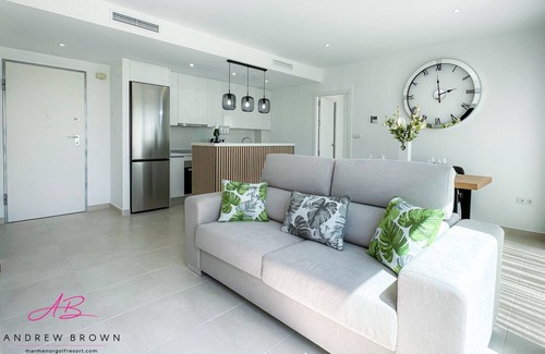 Torre-Pacheco Apartment | Casa Lejos - Luxury Ground Floor 2 Bedroom 2 Bathroom Apartment With Garden