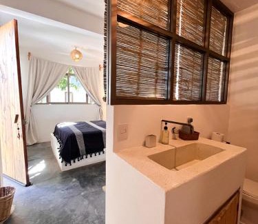 Barra de Colotepec House | Casa Leone La Punta