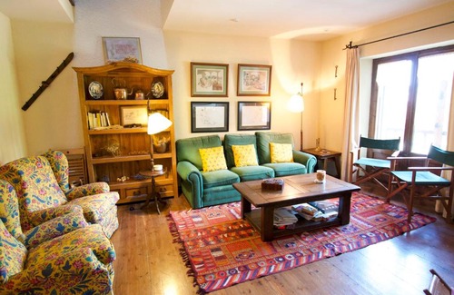 Ger House | Casa les voltes Saga