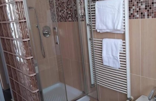 Verzuolo Bed & Breakfast | Casa Lilla