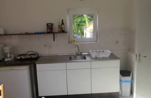 Caldas da Rainha House | Casa Limon on vineyard with pool