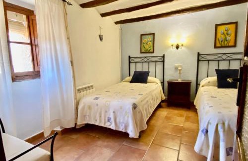 Beceite House | Casa Lola en Beceite rodeados de montañas y ríos
